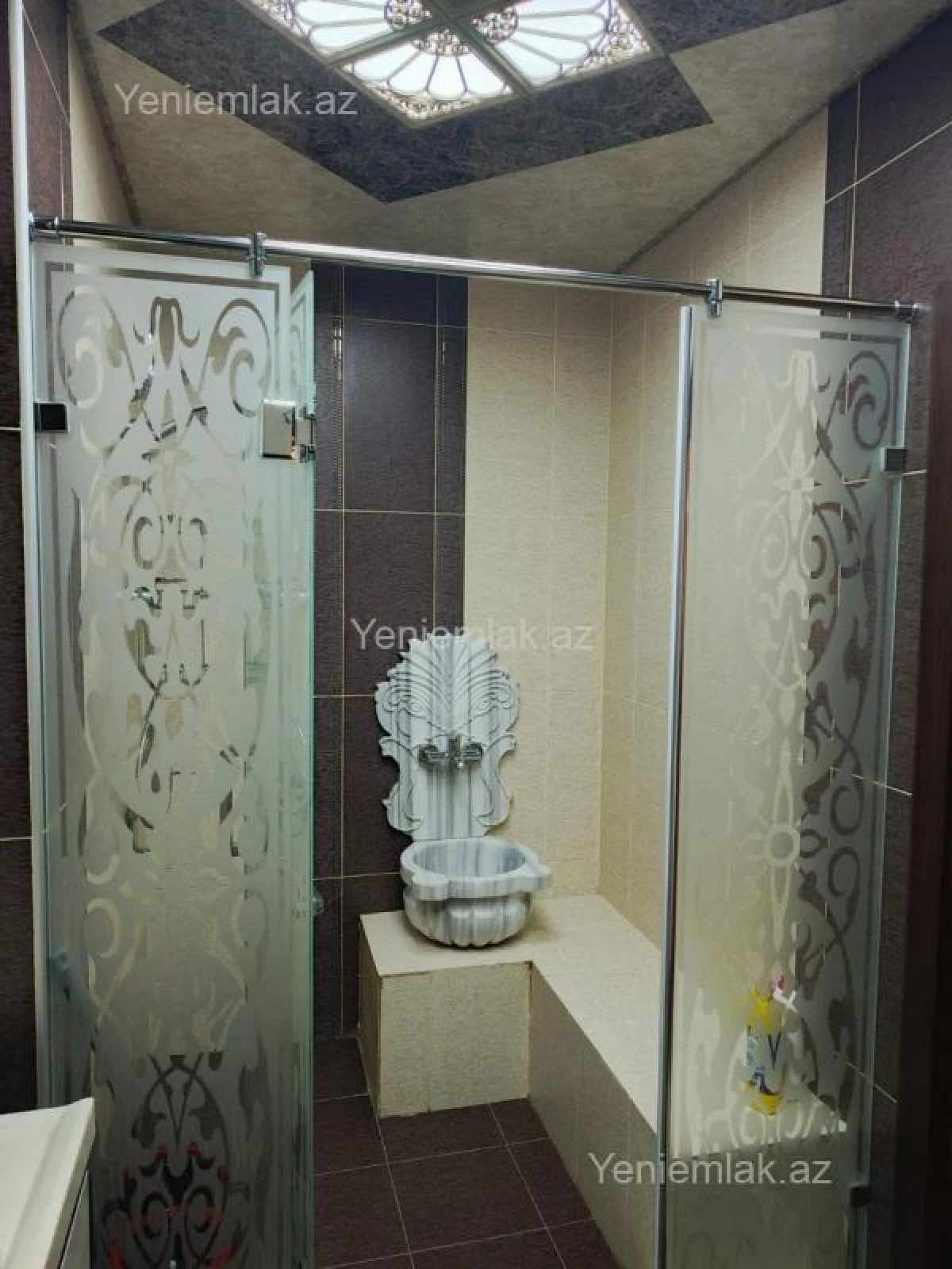 Satılır 3 otaqlı yeni tikili 125 m²