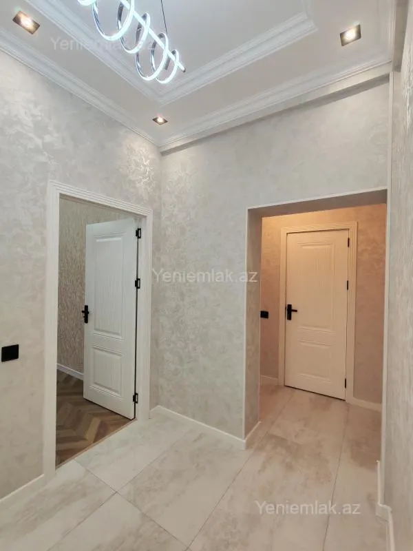Satılır 2 otaqlı yeni tikili 65 m²