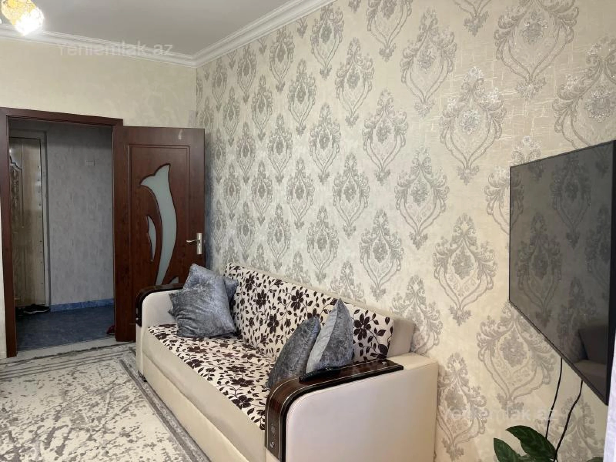 Satılır 2 otaqlı köhnə tikili 65 m²