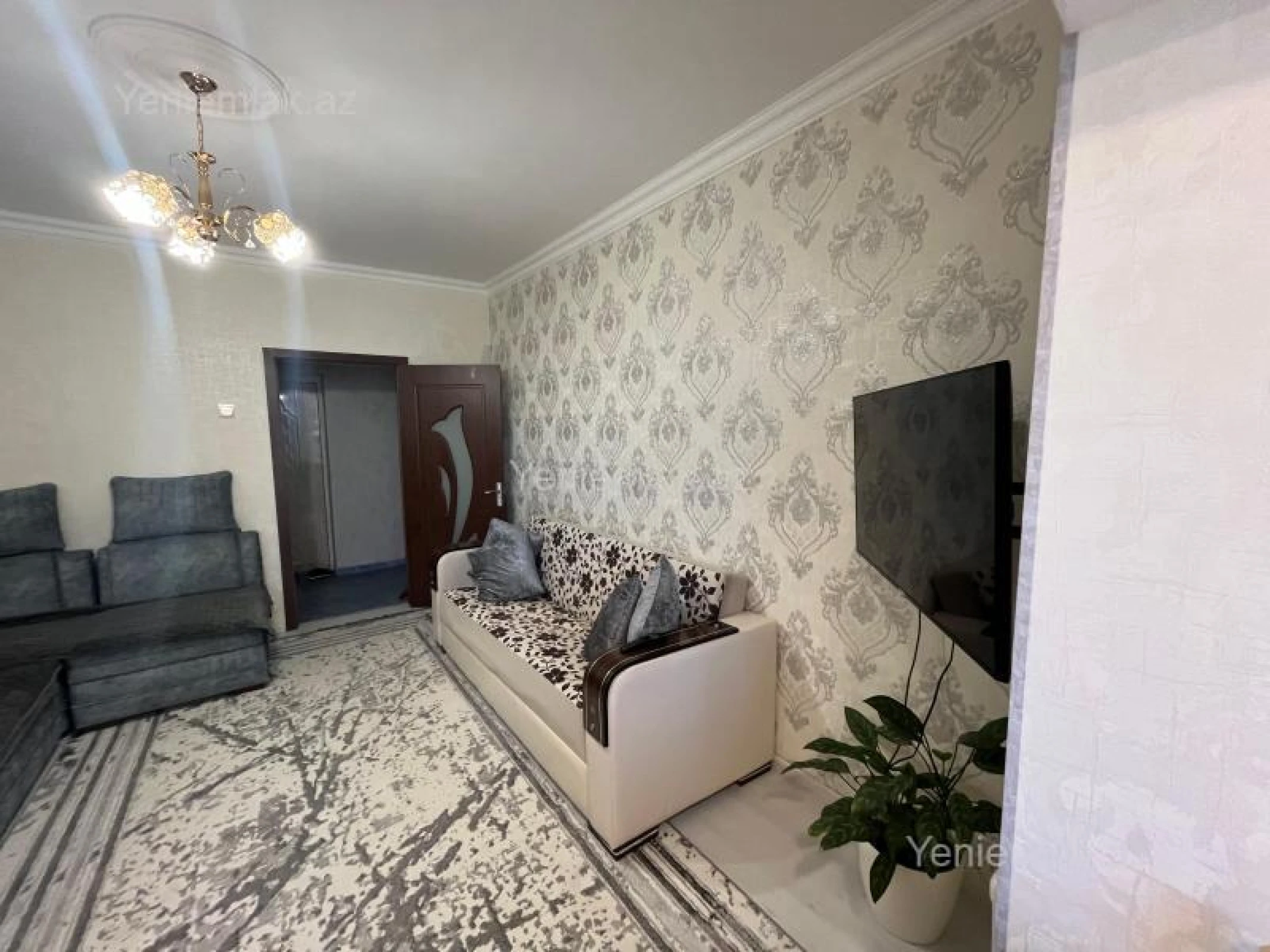 Satılır 2 otaqlı köhnə tikili 65 m²