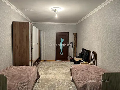 Satılır 2 otaqlı köhnə tikili 65 m²