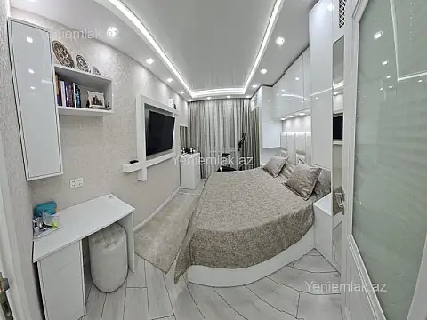 Satılır 3 otaqlı köhnə tikili 80 m²
