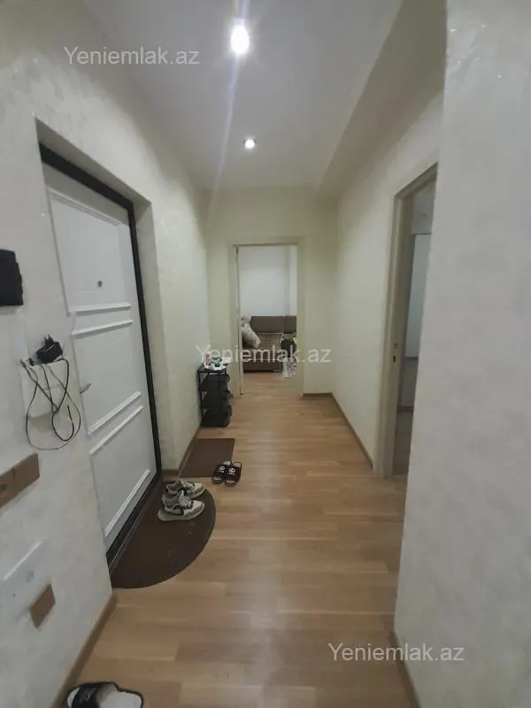 Satılır 3 otaqlı yeni tikili 81 m²