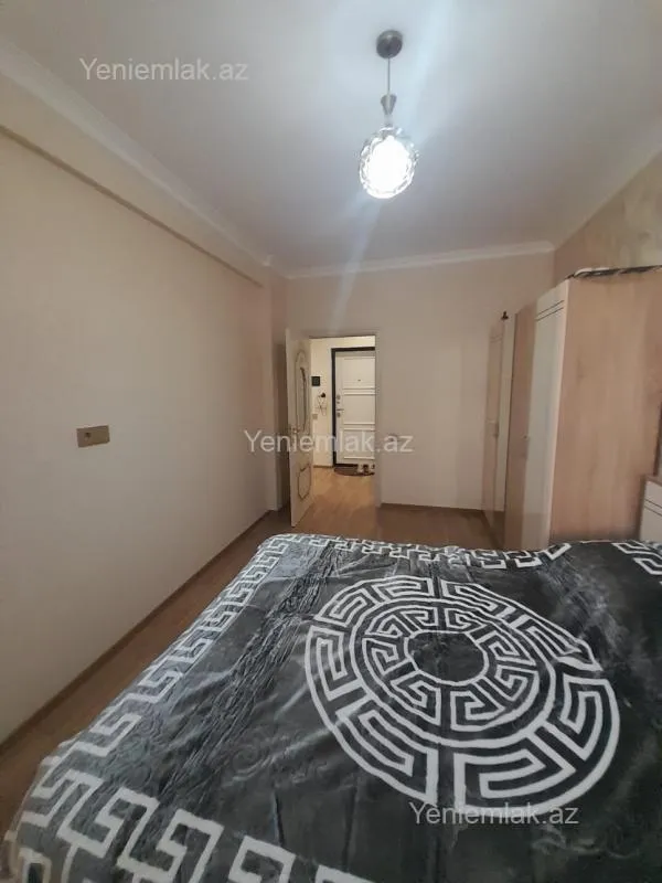Satılır 3 otaqlı yeni tikili 81 m²