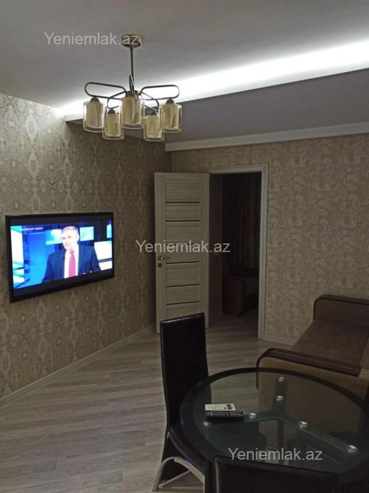 Satılır 2 otaqlı köhnə tikili 40 m²