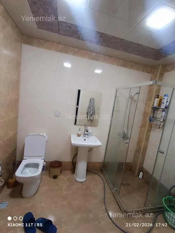 Satılır 2 otaqlı yeni tikili 71 m²