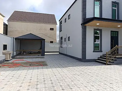 Satılır 5 otaqlı həyət evi 220 m²