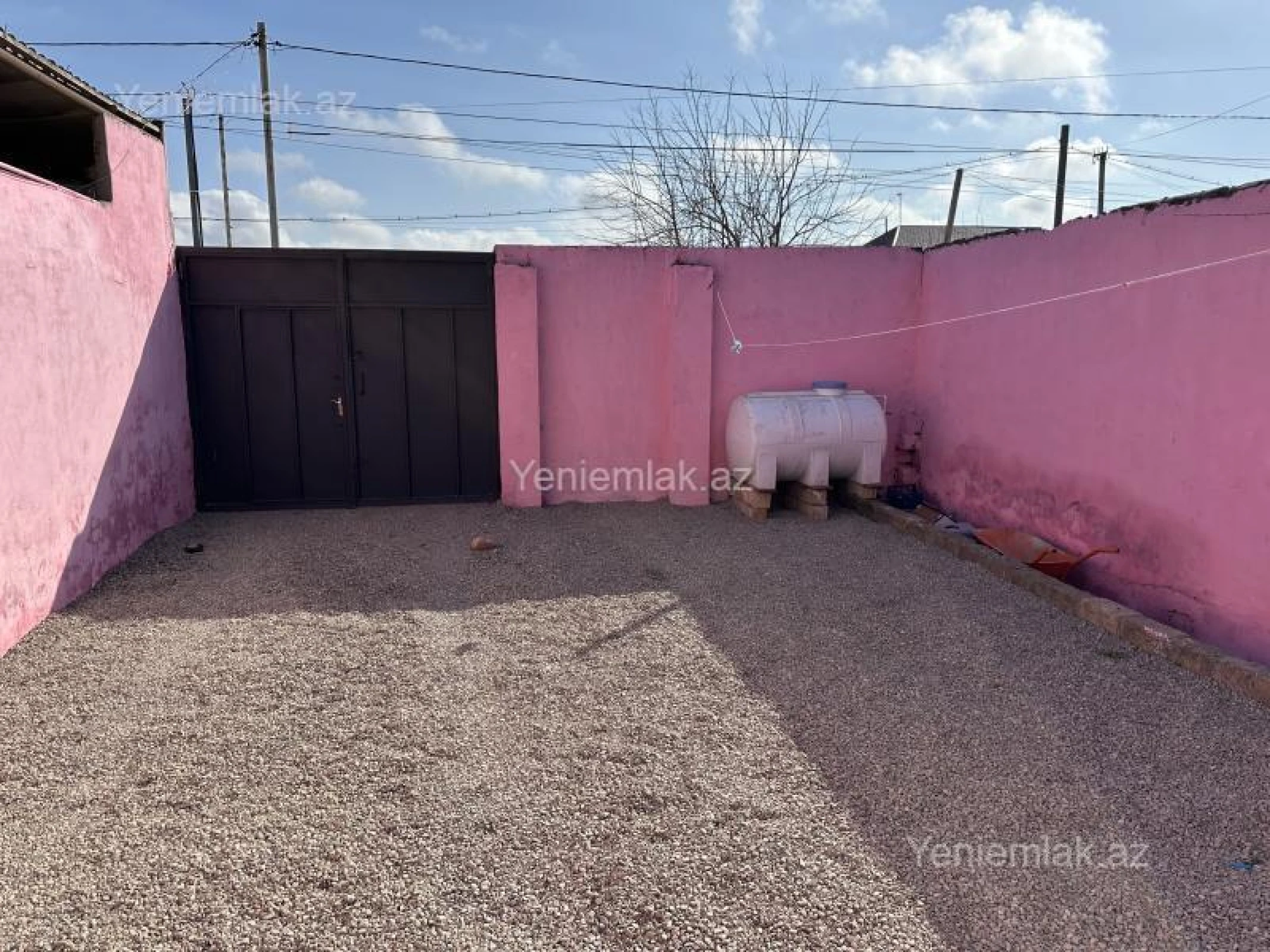 Satılır 3 otaqlı həyət evi 82 m²