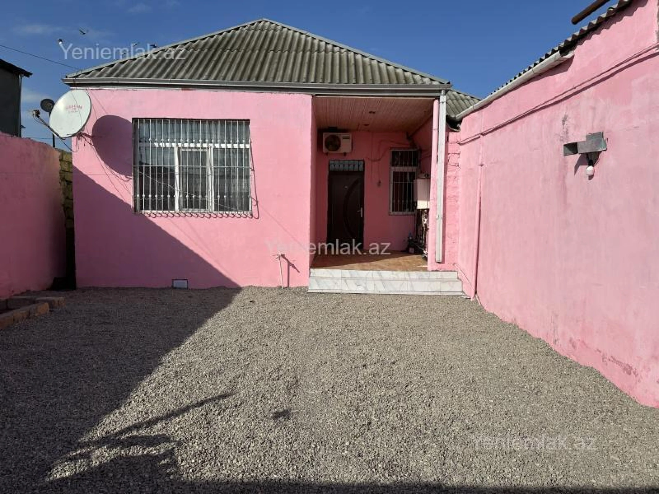 Satılır 3 otaqlı həyət evi 82 m²