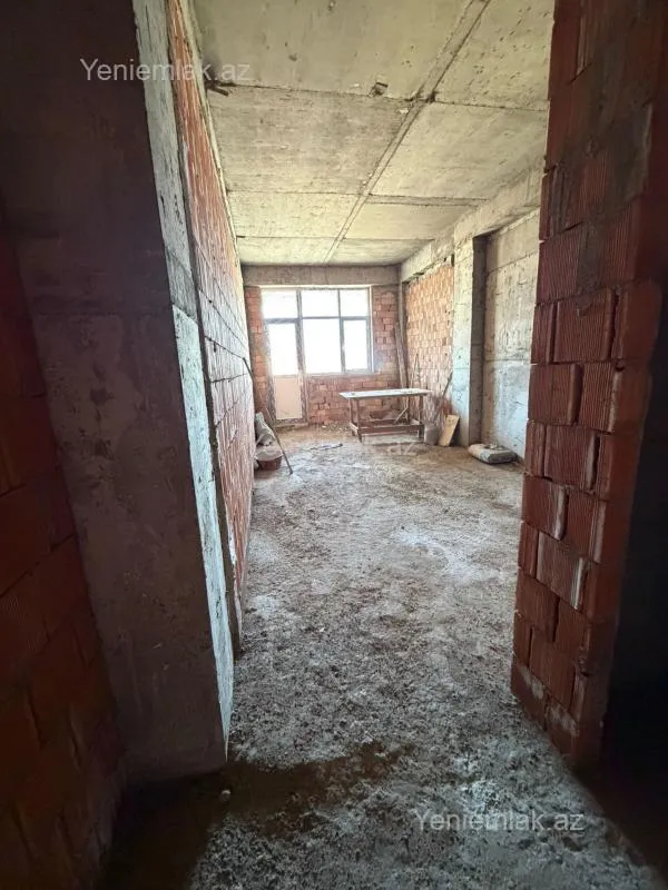 Satılır 3 otaqlı yeni tikili 128 m²