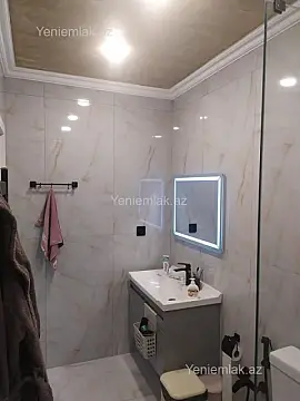 Satılır 3 otaqlı yeni tikili 72 m²