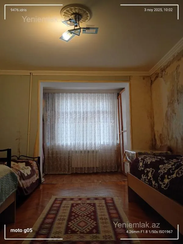 Satılır 3 otaqlı köhnə tikili 80 m²