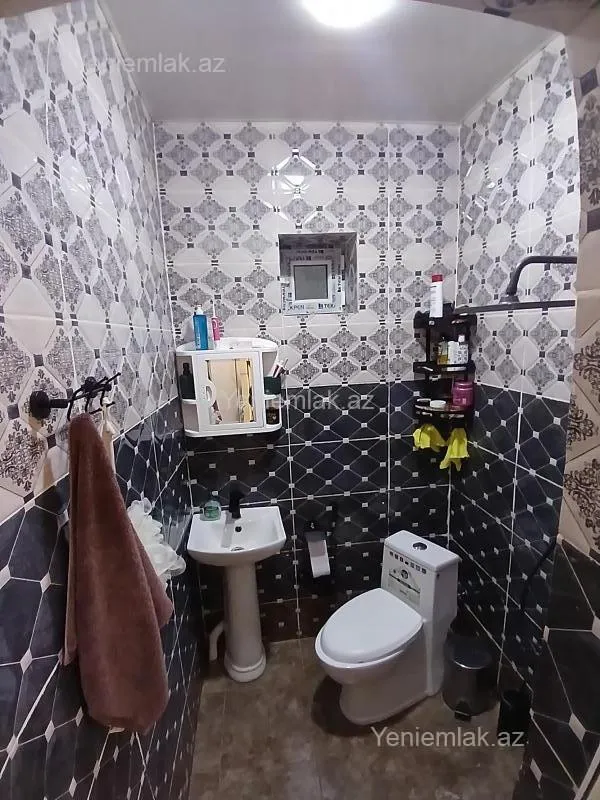 Satılır 3 otaqlı həyət evi 65 m²