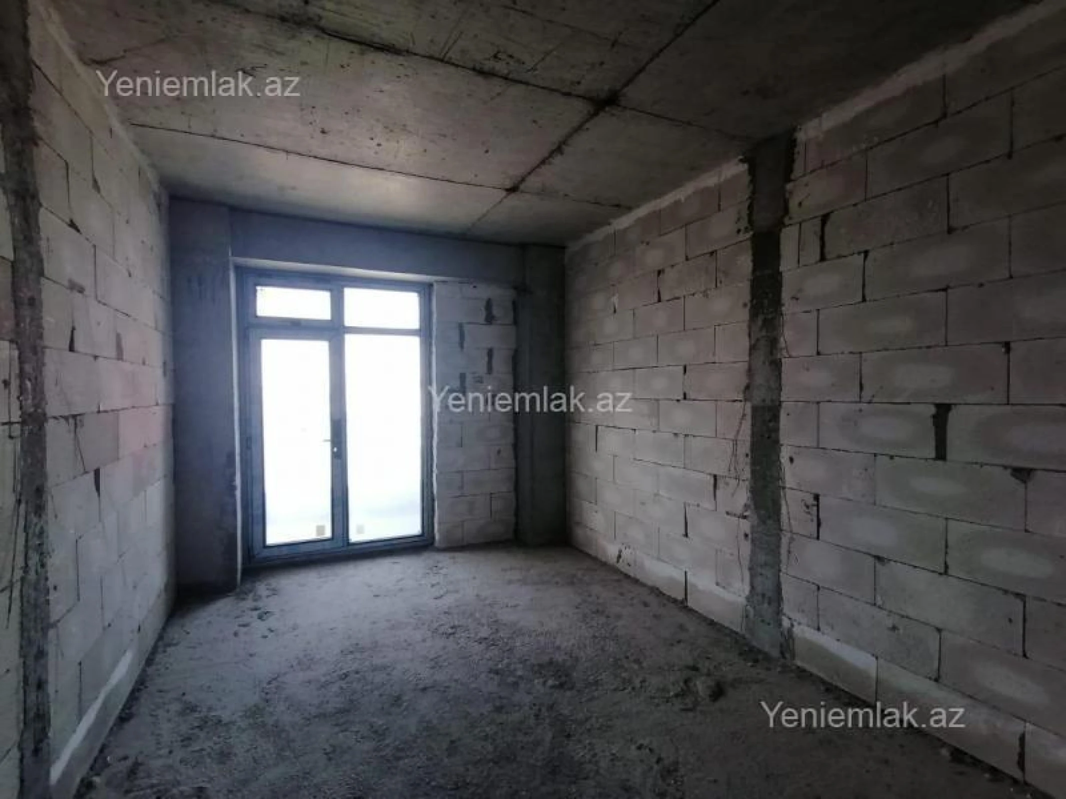 Satılır 2 otaqlı yeni tikili 100 m²