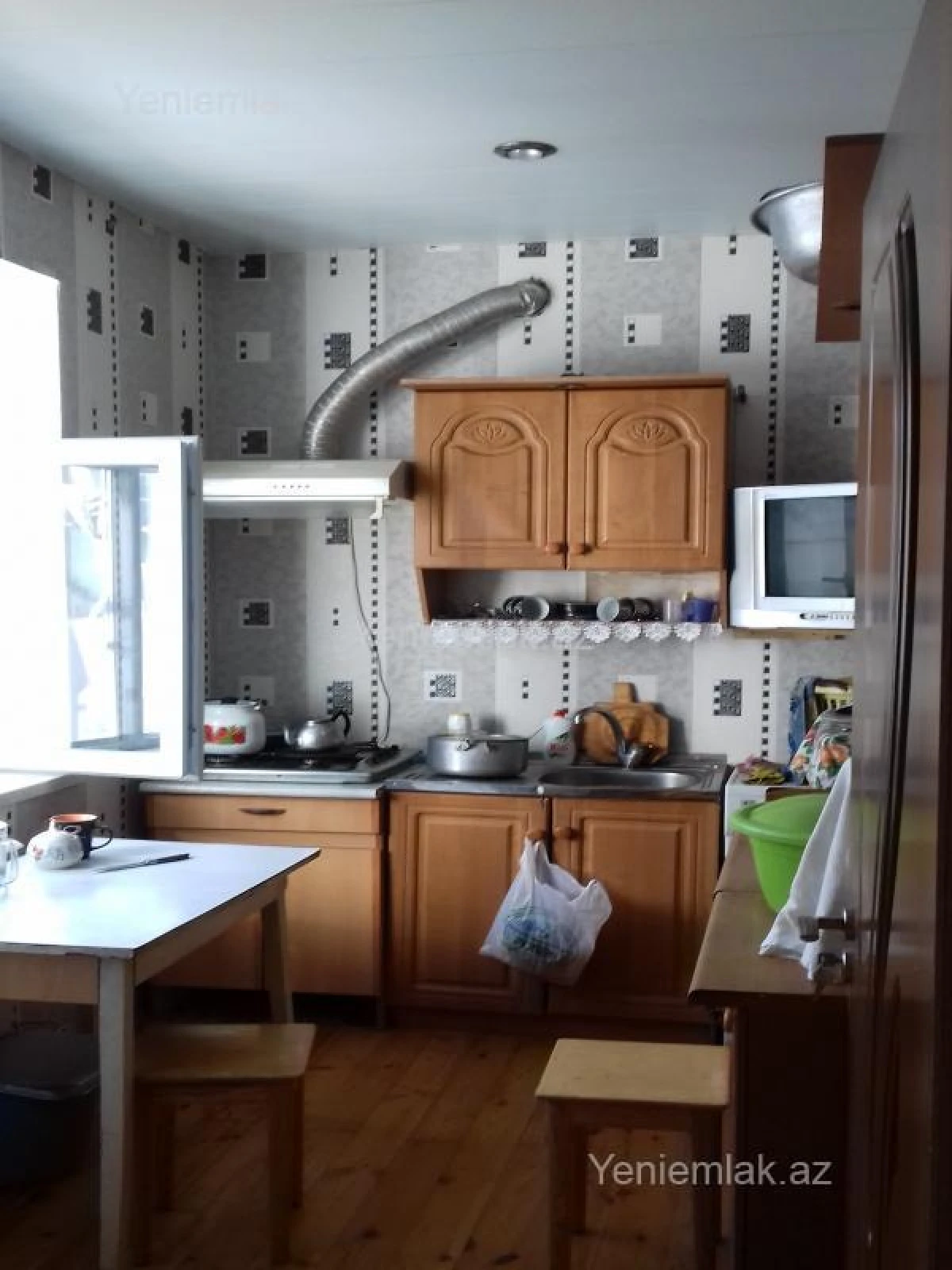 Satılır 3 otaqlı həyət evi 80 m²