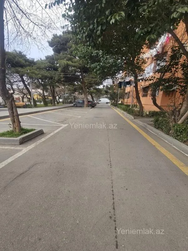 Satılır 3 otaqlı köhnə tikili 55 m²