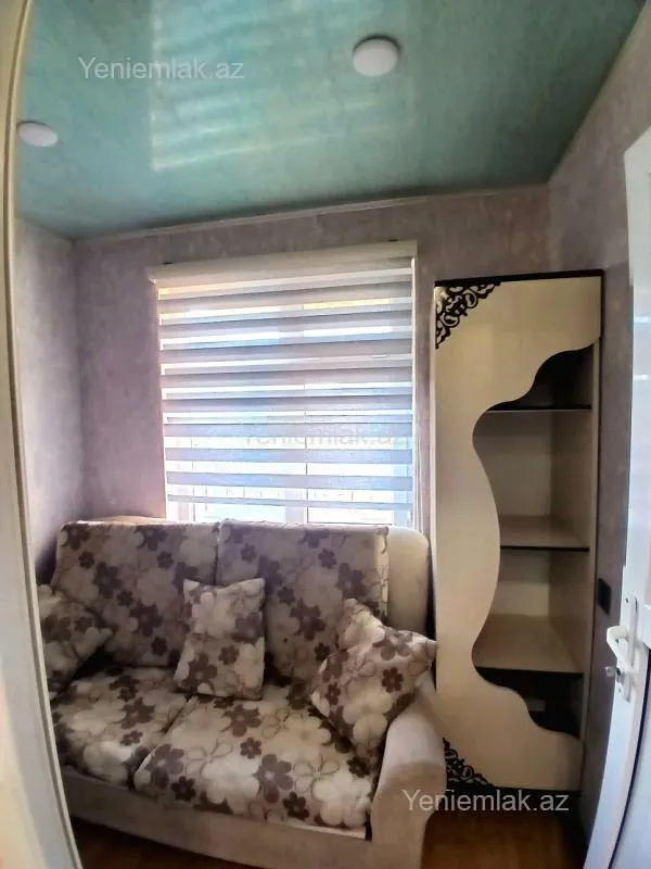 Satılır 3 otaqlı köhnə tikili 55 m²