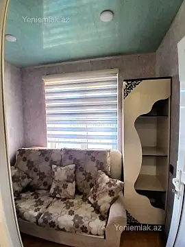 Satılır 3 otaqlı köhnə tikili 55 m²