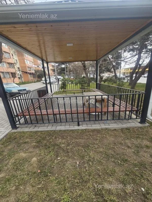 Satılır 3 otaqlı köhnə tikili 55 m²