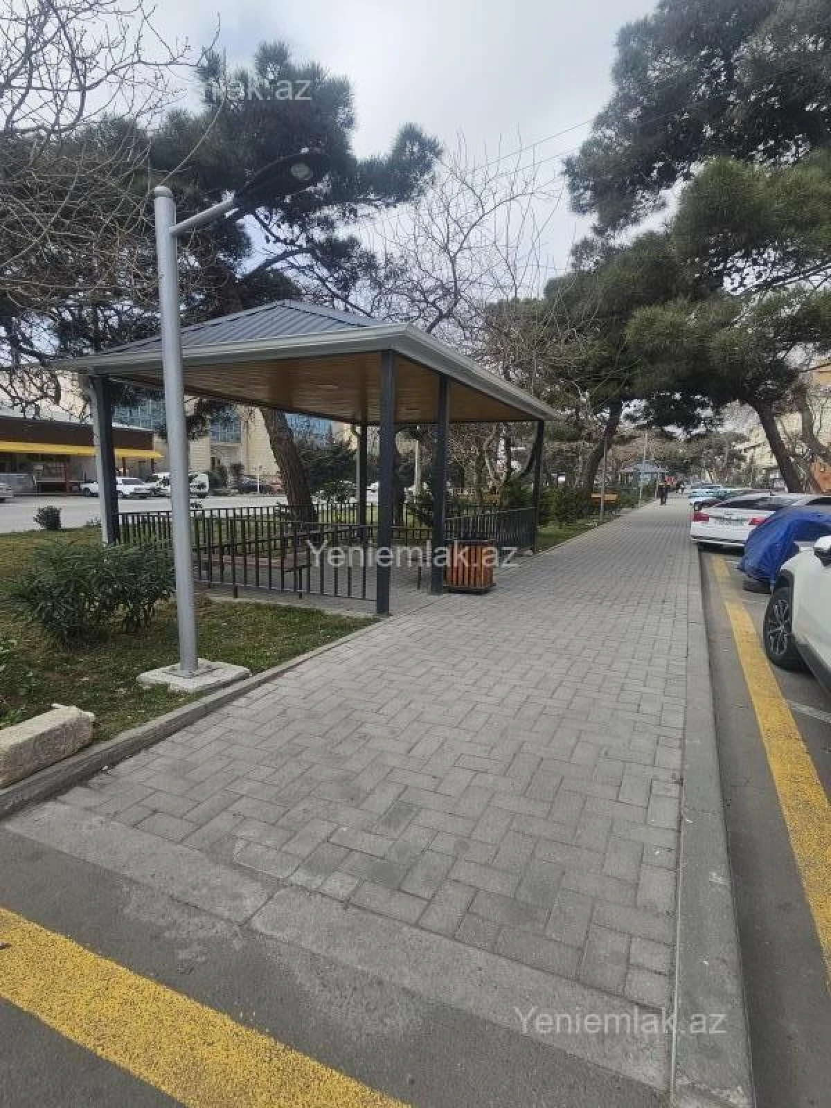 Satılır 3 otaqlı köhnə tikili 55 m²