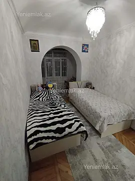 Satılır 3 otaqlı köhnə tikili 85 m²