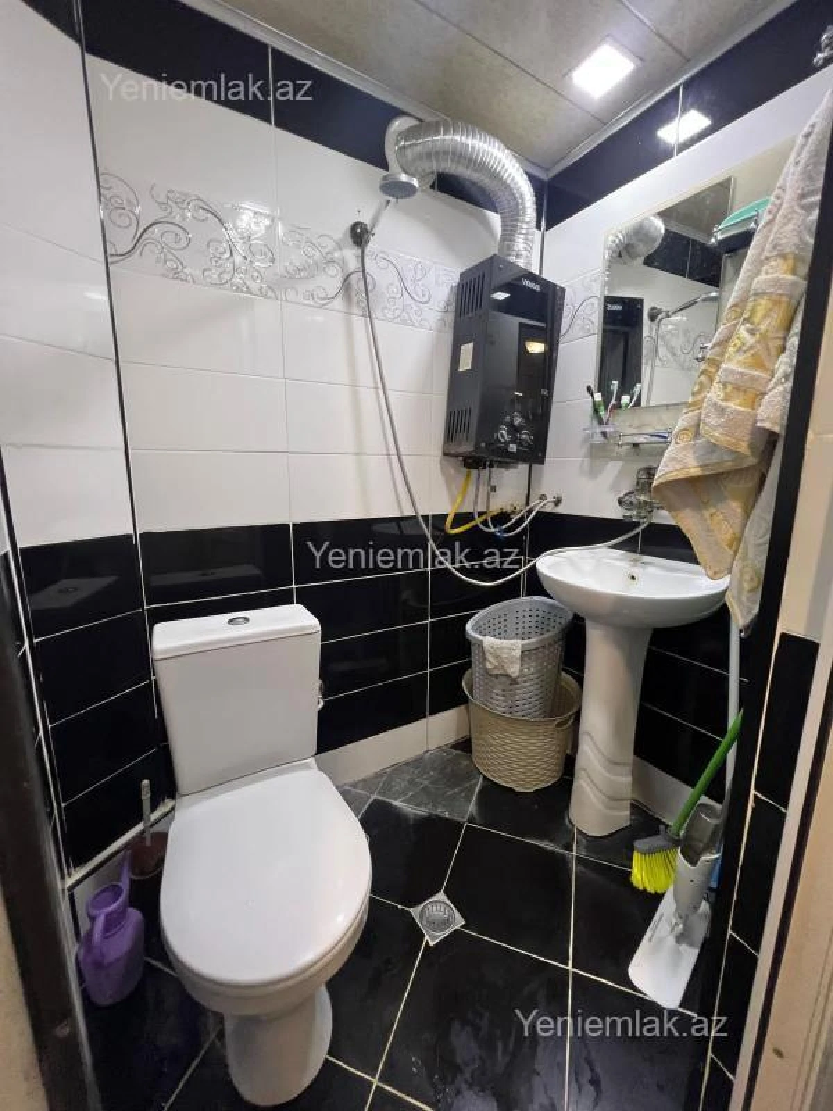 Satılır 1 otaqlı köhnə tikili 32 m²