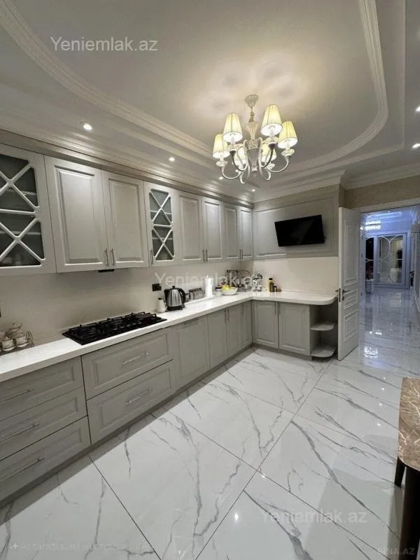 Satılır 3 otaqlı yeni tikili 147 m²