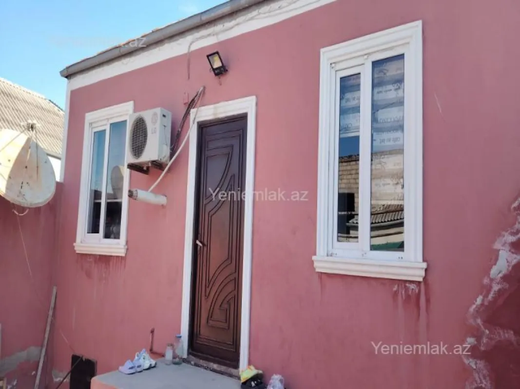 Satılır 3 otaqlı həyət evi 70 m²