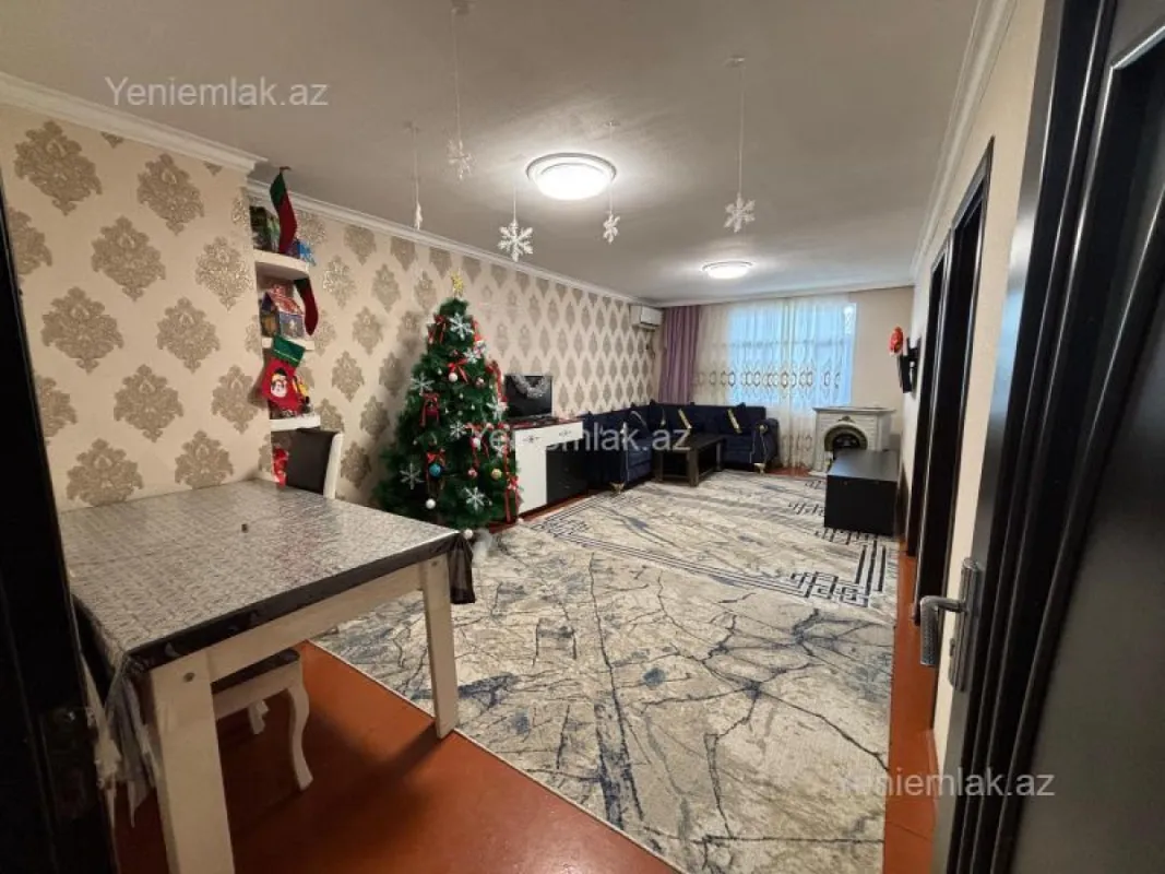 Satılır 4 otaqlı həyət evi 100 m²