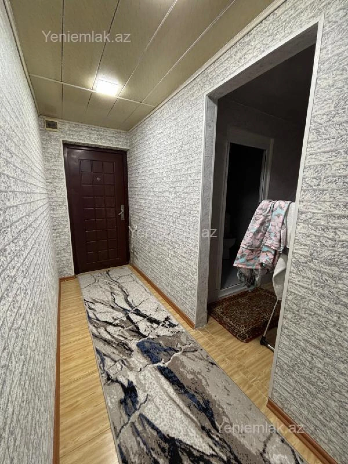 Satılır 4 otaqlı həyət evi 100 m²