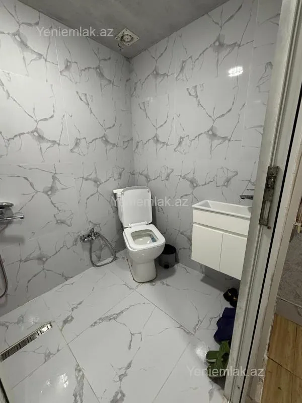 Satılır 4 otaqlı həyət evi 100 m²