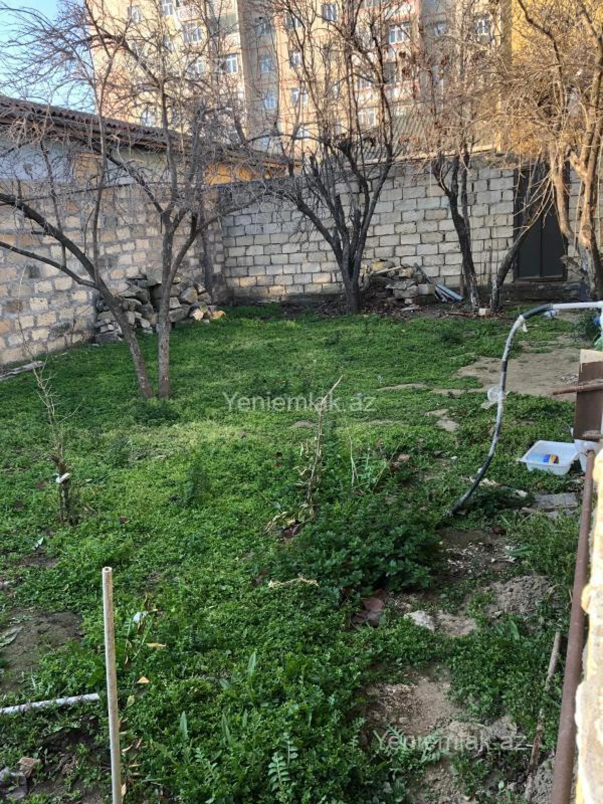 Satılır 4 otaqlı həyət evi 100 m²