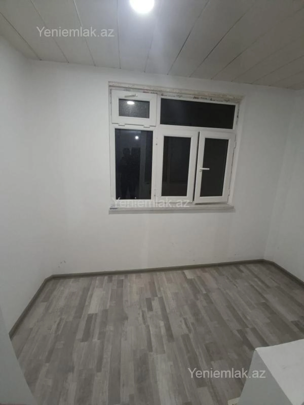 Satılır 2 otaqlı köhnə tikili 48 m²