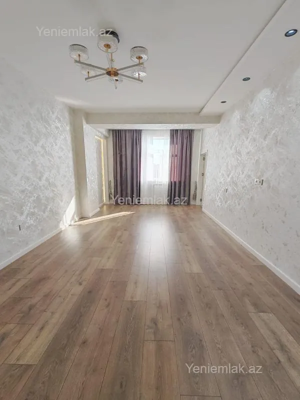 Satılır 2 otaqlı yeni tikili 60 m²