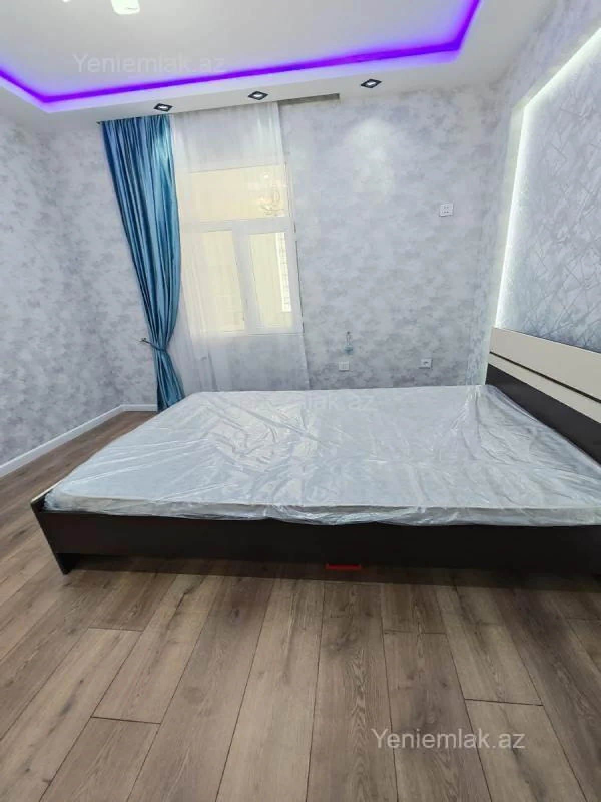 Satılır 2 otaqlı yeni tikili 60 m²