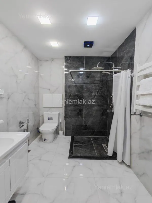 Satılır 2 otaqlı yeni tikili 60 m²