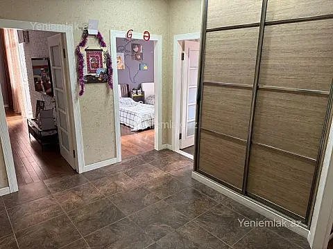 Satılır 3 otaqlı yeni tikili 100 m²