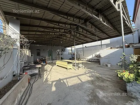 Satılır 4 otaqlı həyət evi 150 m²