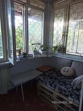 Satılır 2 otaqlı köhnə tikili 45 m²