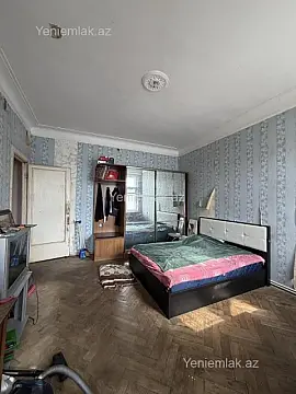 Satılır 3 otaqlı köhnə tikili 95 m²