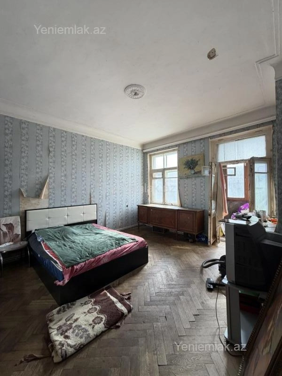 Satılır 3 otaqlı köhnə tikili 95 m²