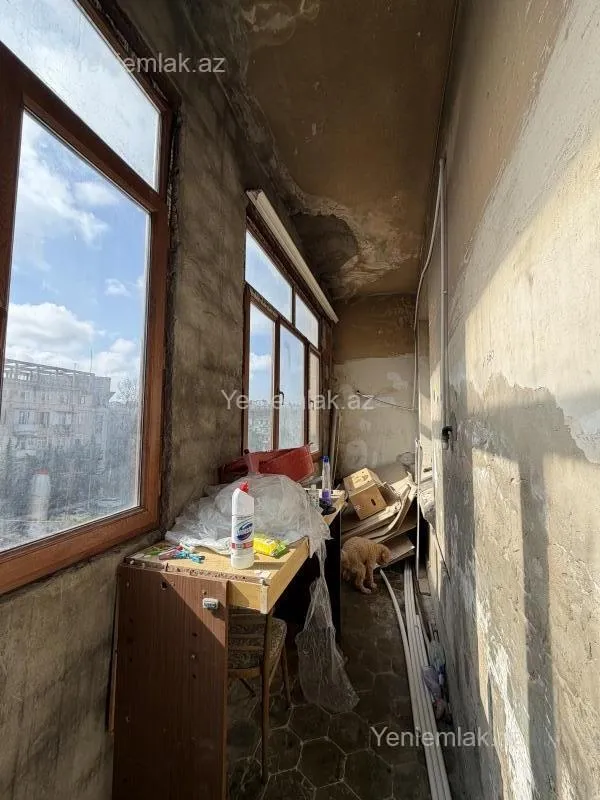 Satılır 3 otaqlı köhnə tikili 95 m²