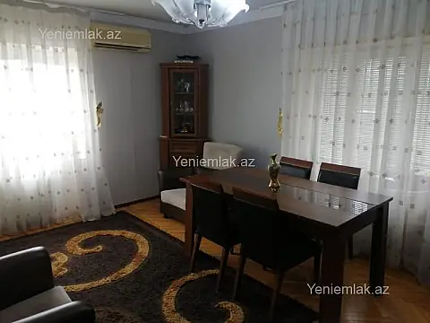 Satılır 3 otaqlı köhnə tikili 80 m²