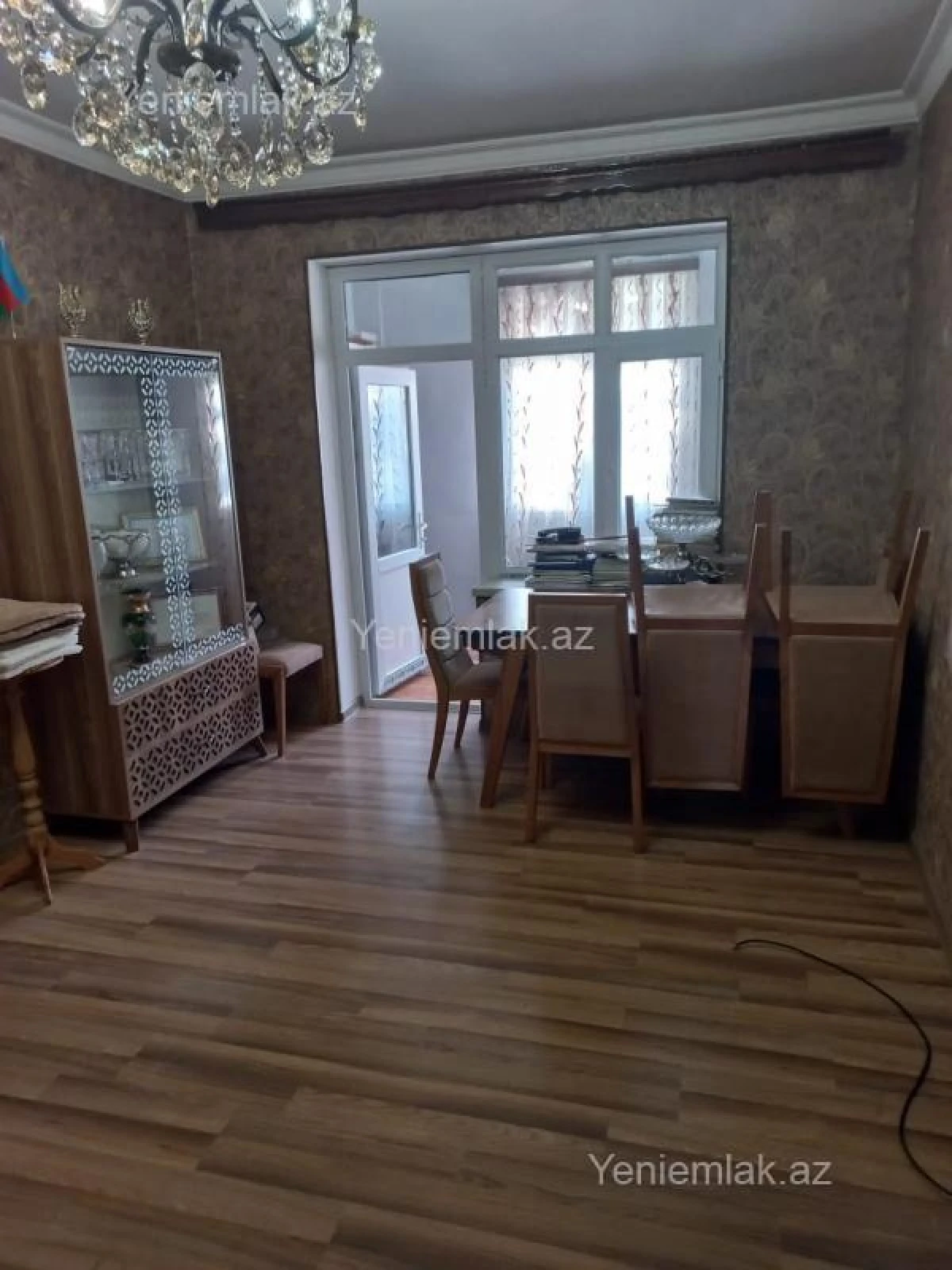 Satılır 3 otaqlı köhnə tikili 60 m²