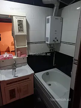 Satılır 3 otaqlı köhnə tikili 60 m²