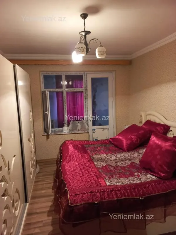 Satılır 3 otaqlı köhnə tikili 60 m²