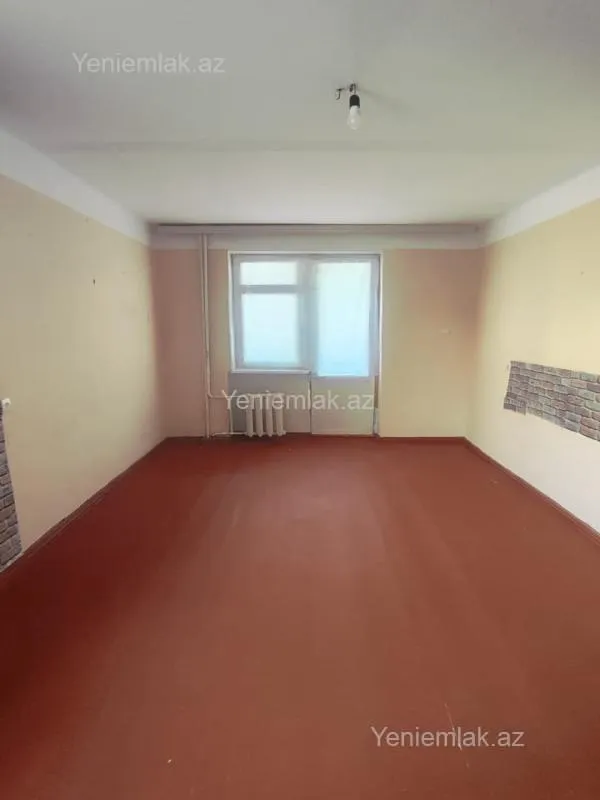 Satılır 2 otaqlı köhnə tikili 54 m²
