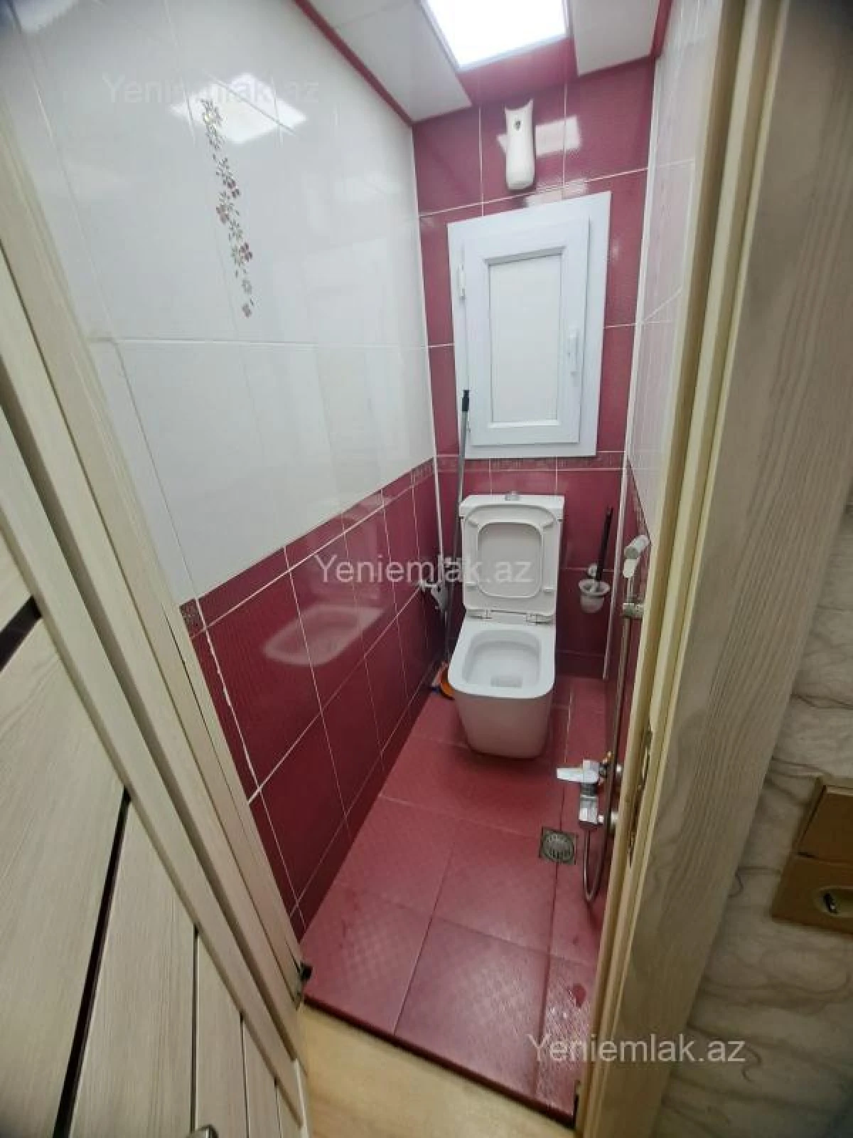 Satılır 3 otaqlı köhnə tikili 85 m²