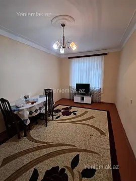 Satılır 2 otaqlı köhnə tikili 64 m²