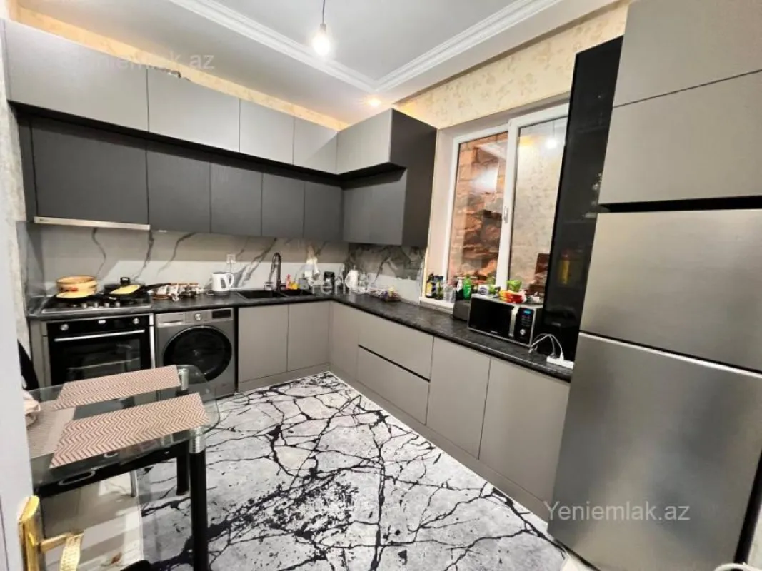 Satılır 5 otaqlı həyət evi 136 m²